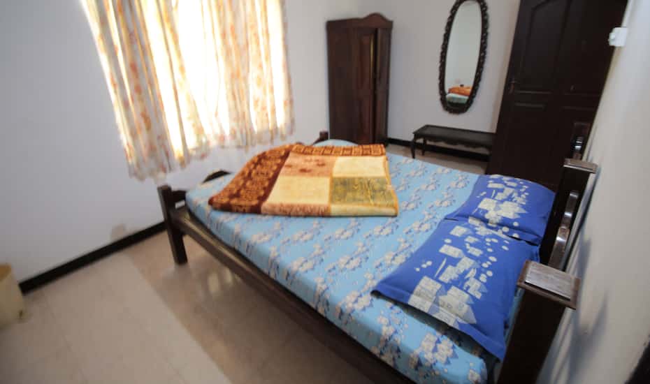 hs2pic17totbedroom2viewsideanother